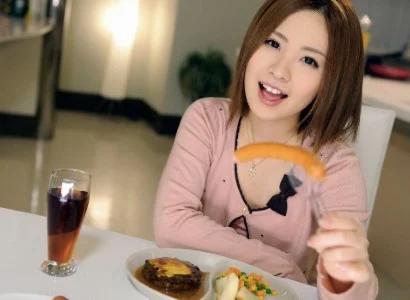 Đức lang quân ăn tối xong rồi địt em